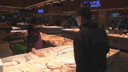 8种海鲜品类禁售 休渔期市场水产品价格总体平稳